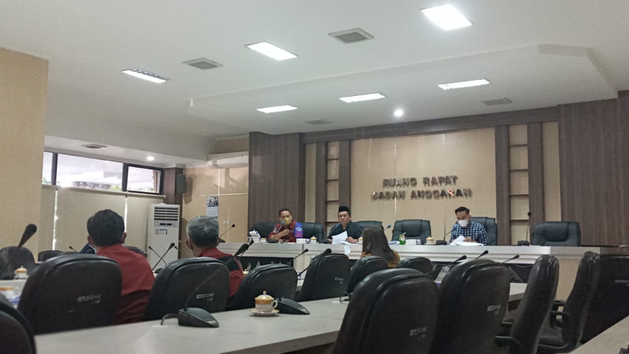 Pemkot dan DPRD Makassar Godok Perda Ketertiban Umum